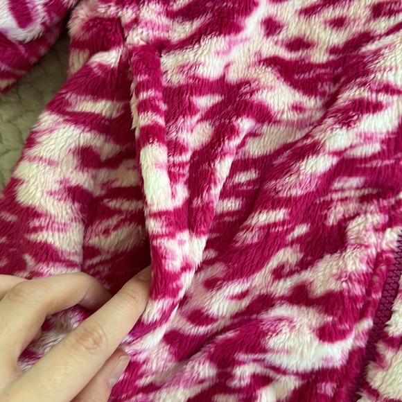 The North Face Pink Fleece Jacket - Picture 4 of 7